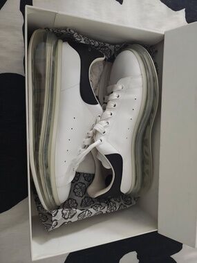 Alexander McQueen Larry Sneakers